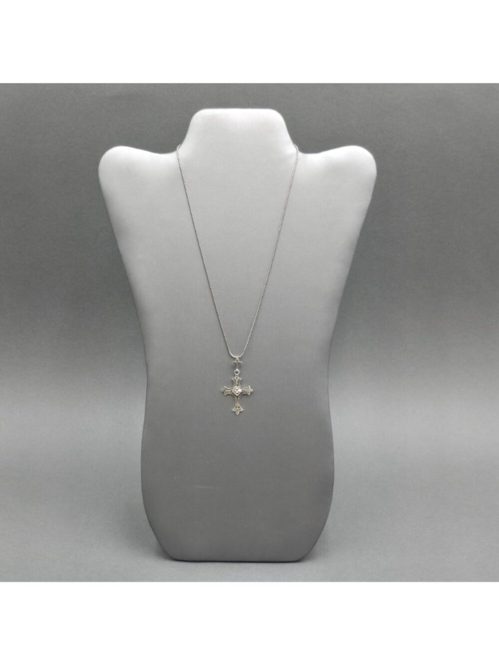 Vintage Sterling Silver Marcasite Cross Pendant Necklace Statement Gothic Style - Picture 2 of 12